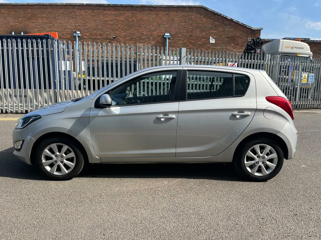 Hyundai I20 1.2 Classic Euro 5 Silver #7