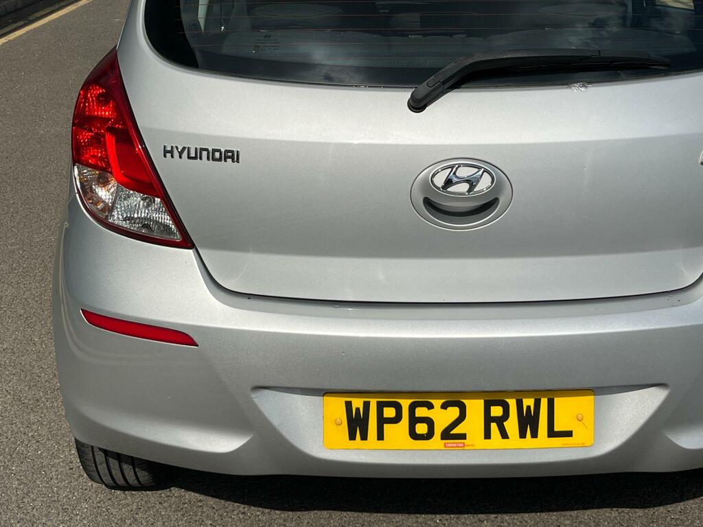 Hyundai I20 1.2 Classic Euro 5 Silver #26