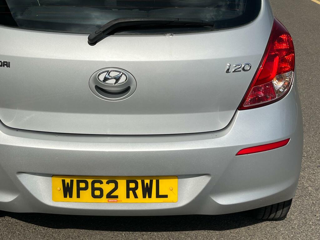 Hyundai I20 1.2 Classic Euro 5 Silver #24