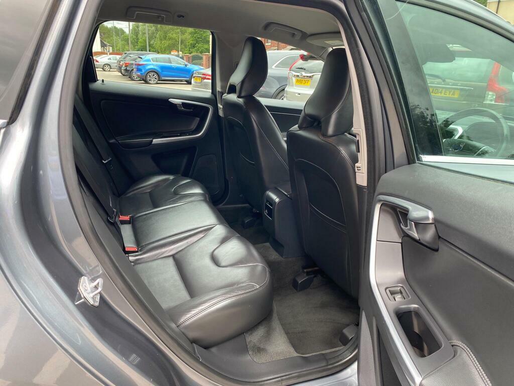 Volvo XC60 2.0 T5 Se Nav 240 Bhp Black #11