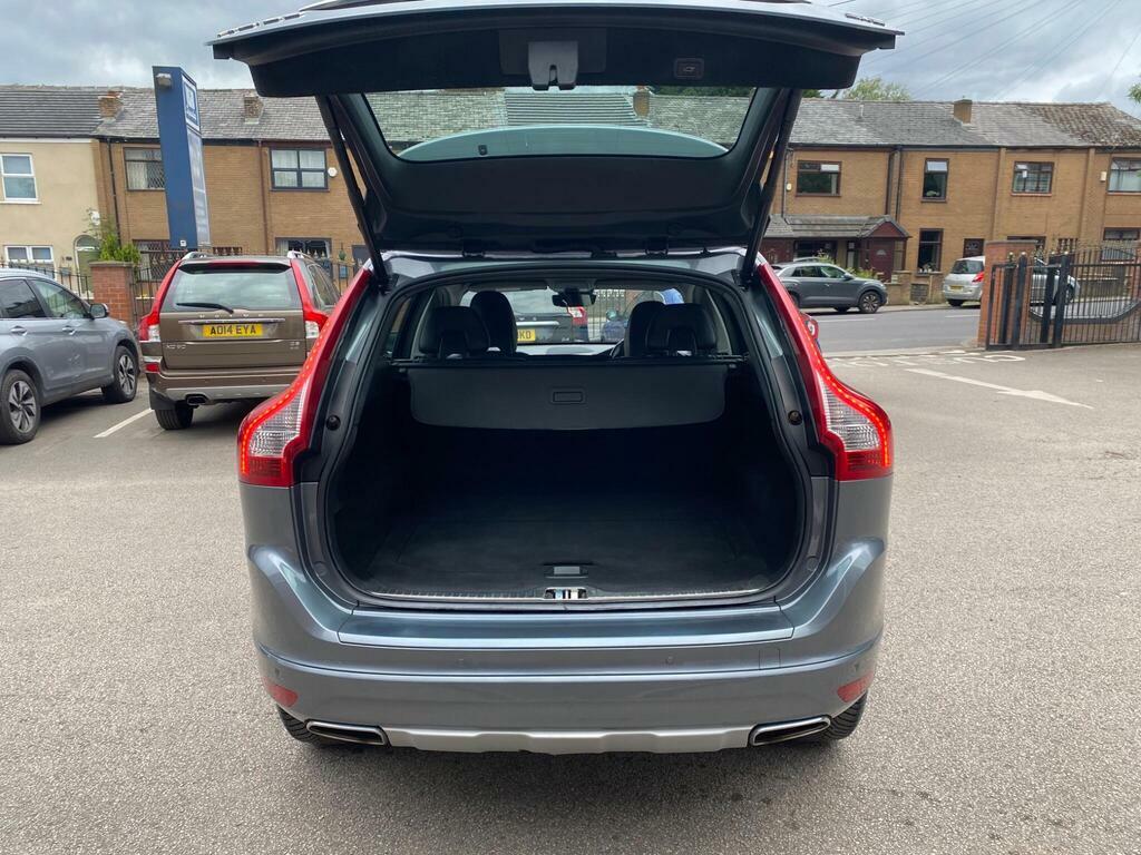 Volvo XC60 2.0 T5 Se Nav 240 Bhp Black #9