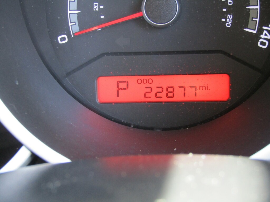 Kia Venga 1.6 2 Only 22 000 Miles Fsh Lovely Low M Black #6