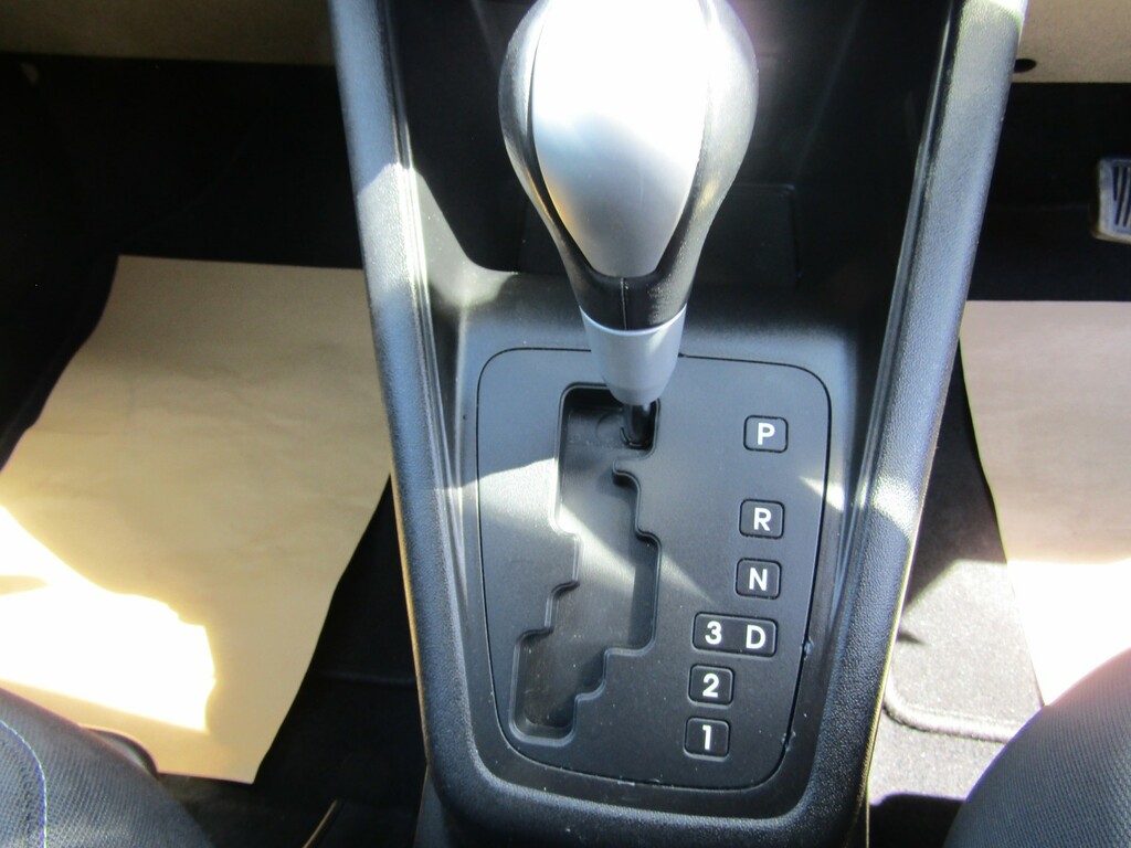 Kia Venga 1.6 2 Only 22 000 Miles Fsh Lovely Low M Black #5
