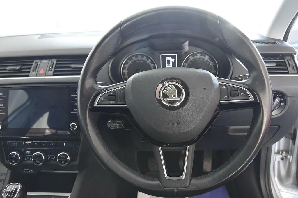 Skoda Octavia 2.0 Tdi Crvrs Grey #17