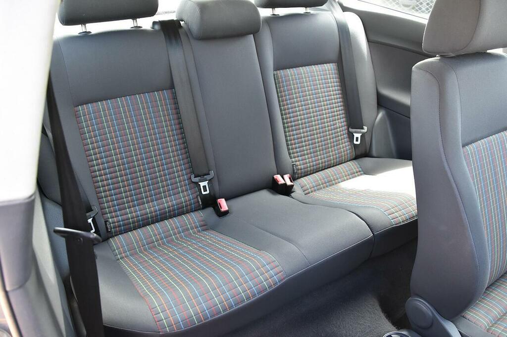 Volkswagen Polo 1.4 S 74 Bhp Silver #12