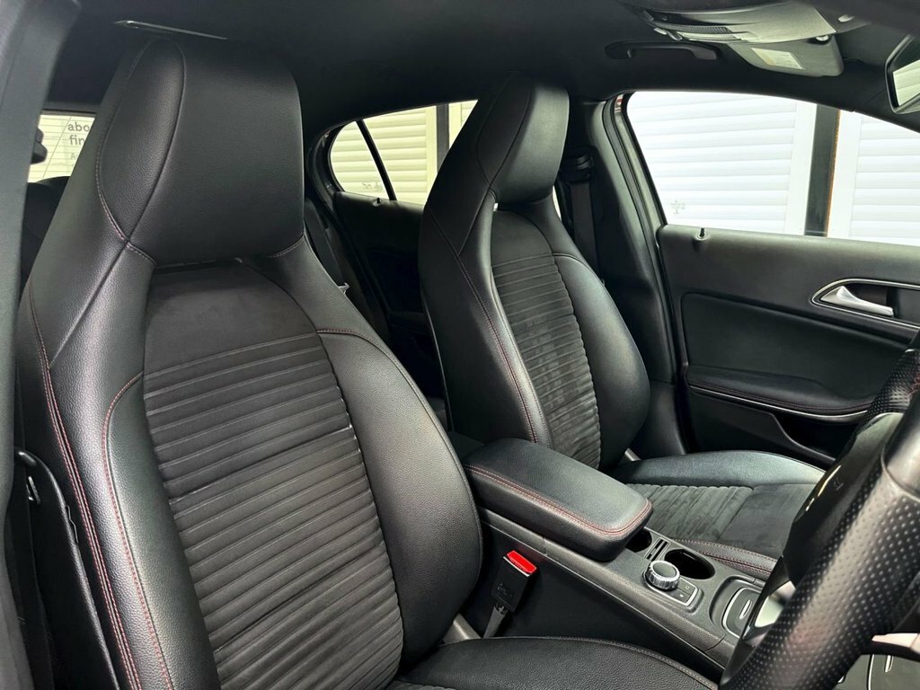 Mercedes-Benz GLA Class 2.1L Amg Line YO18YZY Grey #3
