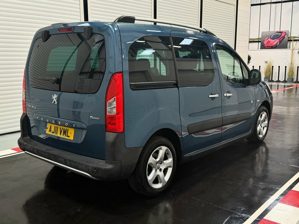 Peugeot Partner Tepee Tepee 1.6 Hdi 112 Grey #7
