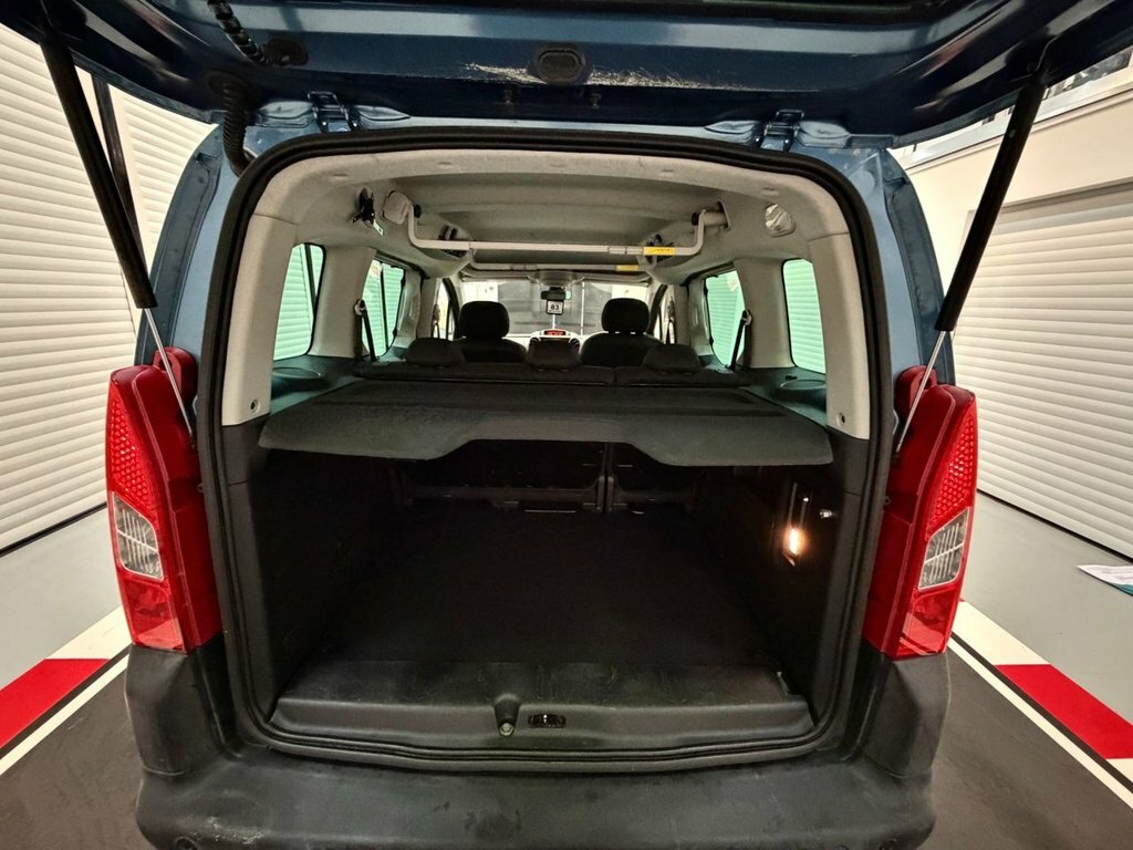 Peugeot Partner Tepee Tepee 1.6 Hdi 112 Grey #16