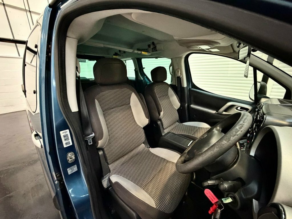 Peugeot Partner Tepee 1.6L Tepee Outdoor Blue #4