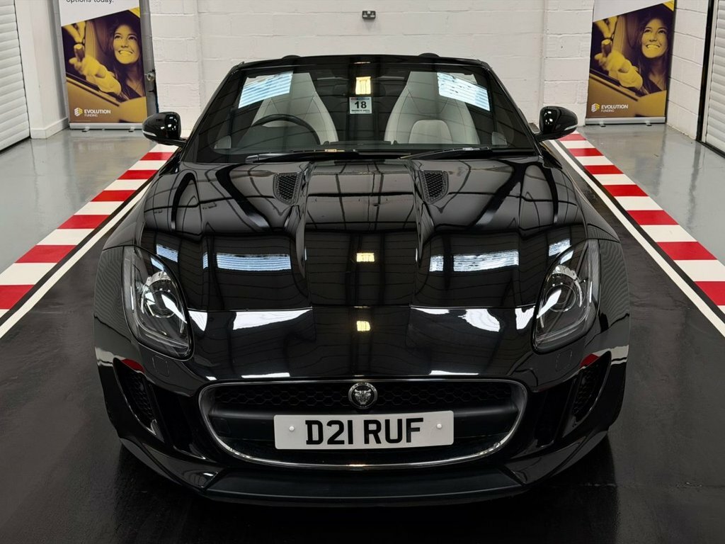 Jaguar F-Type V6 S Silver #27