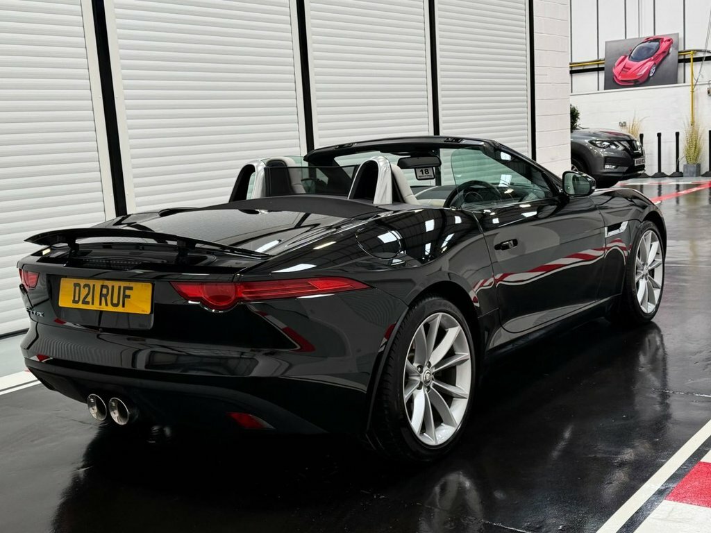 Jaguar F-Type V6 S Silver #9