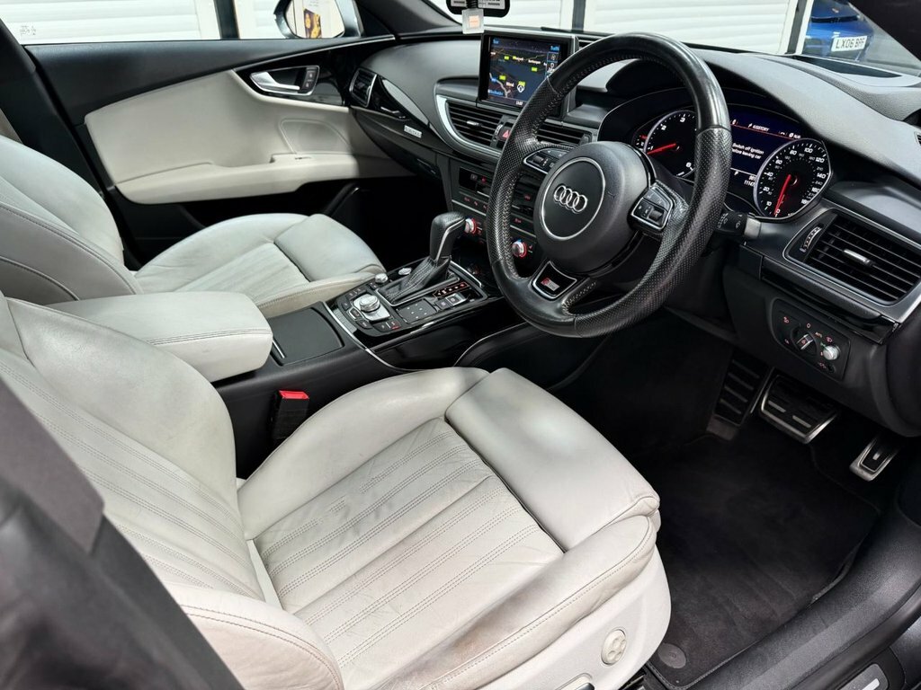 Audi A7 3L Black Edition Grey #3