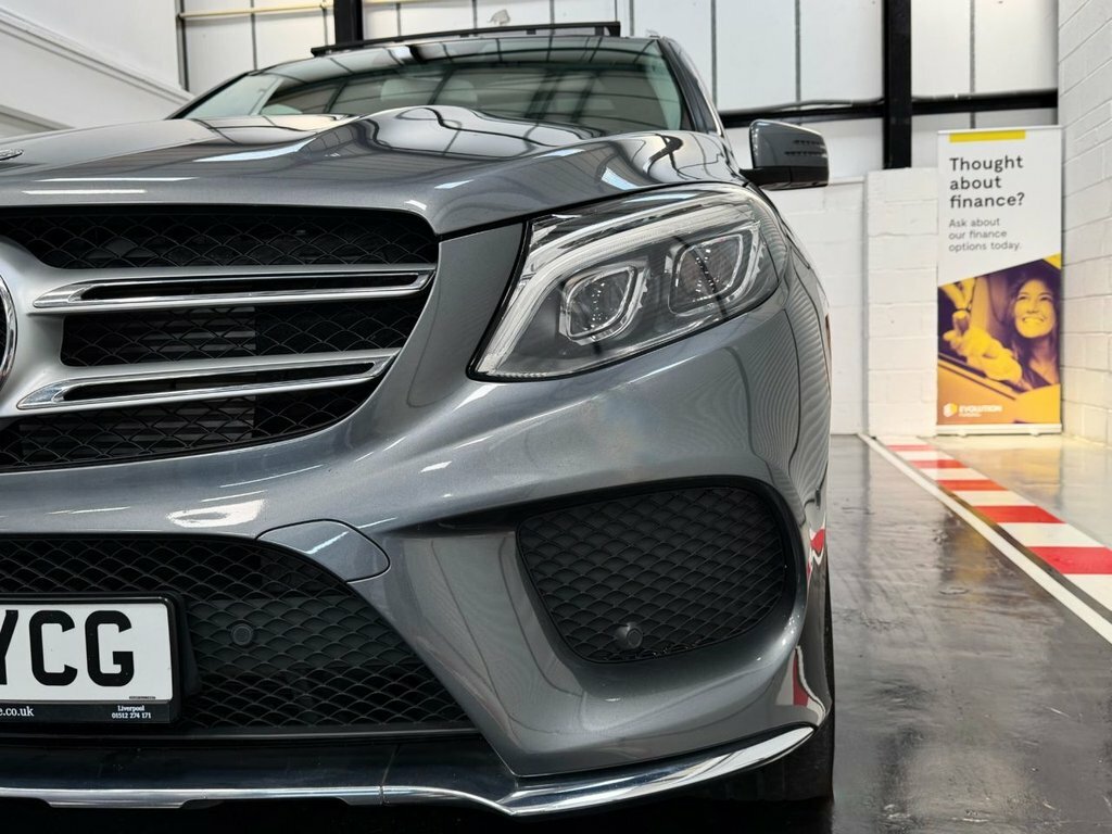 Mercedes-Benz GLE Class Amg Black #32