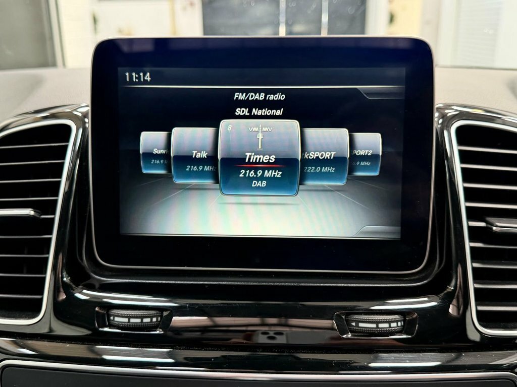 Mercedes-Benz GLE Class 2.1L Amg Line Grey #6
