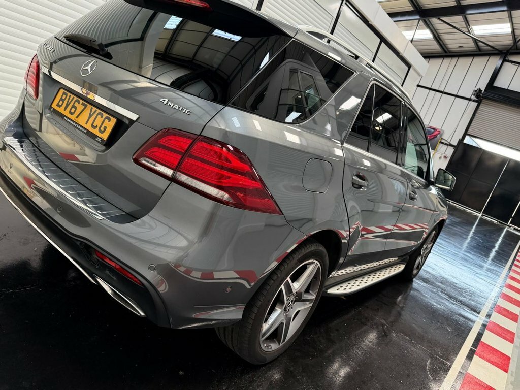 Mercedes-Benz GLE Class Amg Black #29