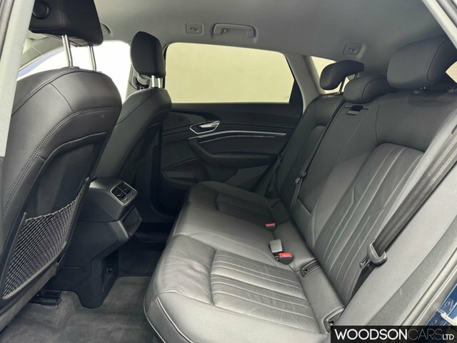 Audi E-tron 2021 50 Technik Suv Quattro 71.2 BP70JUE Blue #5