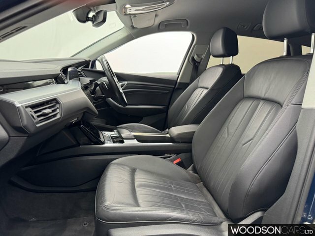 Audi E-tron 2021 50 Technik Suv Quattro 71.2 BP70JUE Blue #3