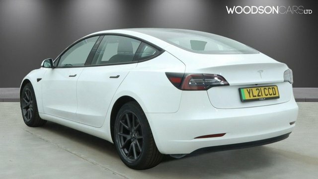Tesla Model 3 2021 Standard Range Plus Saloon YL21CCD White #2