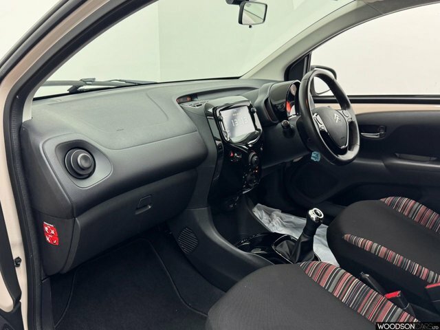 Citroen C1 2019 1.0 Vti Flair Hatchback Eur Beige #3