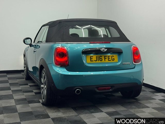 Mini Convertible Cooper D White #23