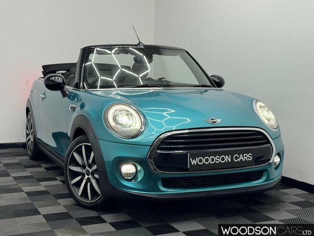 Mini Convertible Cooper D White #40