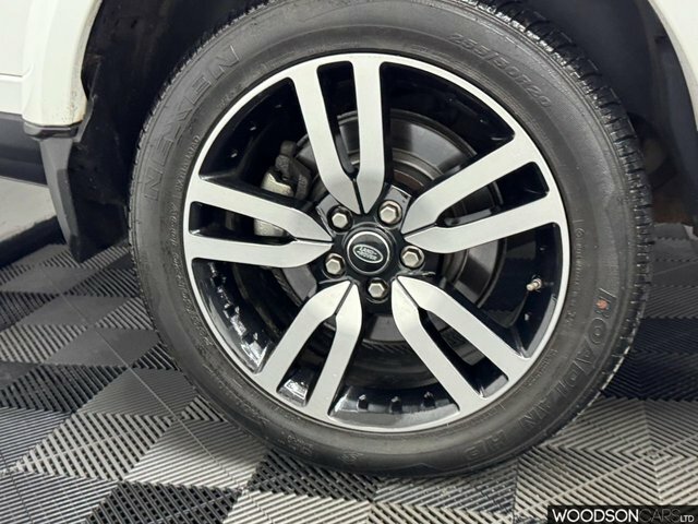 Land Rover Discovery 4 4 3.0 Sd V6 Gs 4Wd Euro 5 Ss Black #51
