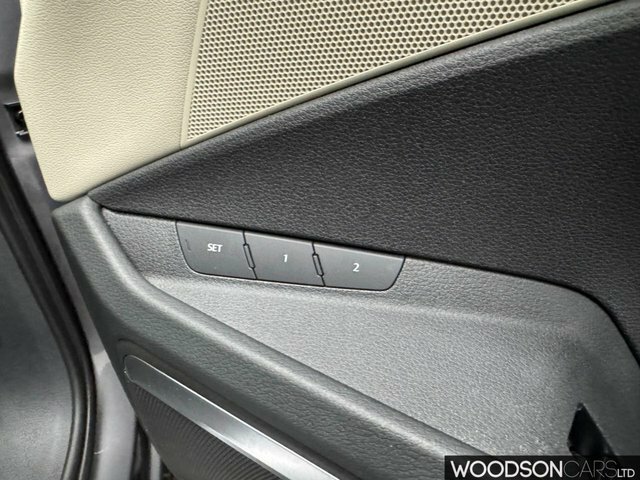 Audi E-tron Quattro Base Grey #26