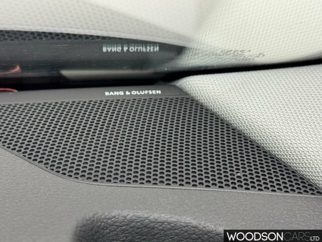 Audi E-tron Quattro Base Grey #35