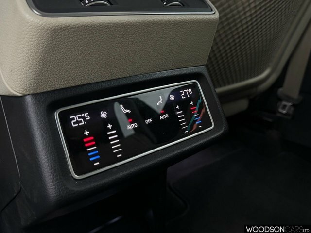 Audi E-tron Quattro Base Grey #31