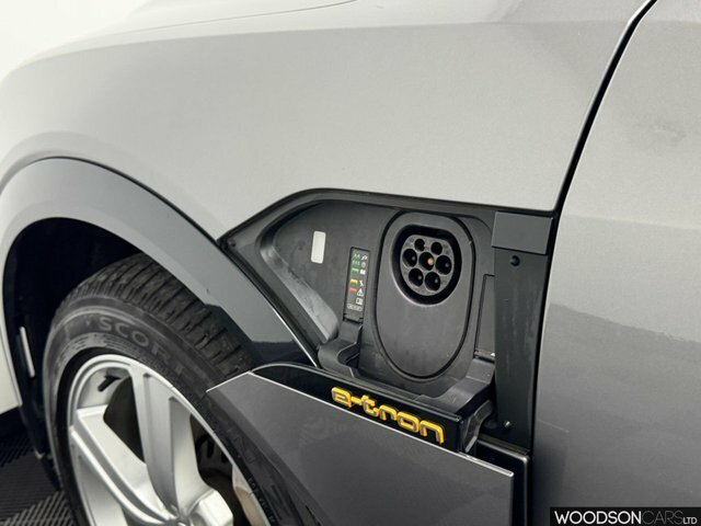 Audi E-tron Quattro Base Grey #20
