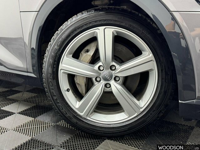 Audi E-tron Quattro Base Grey #46