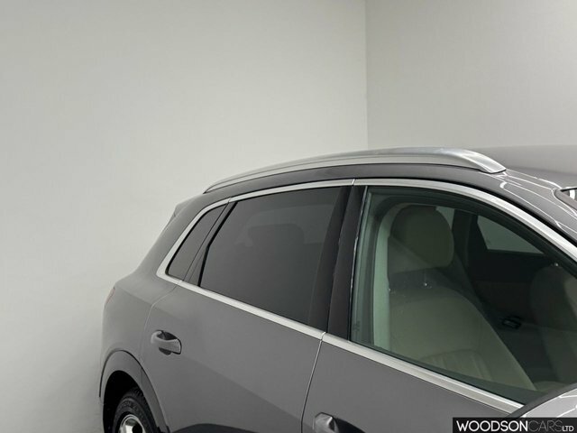 Audi E-tron Quattro Base Grey #42