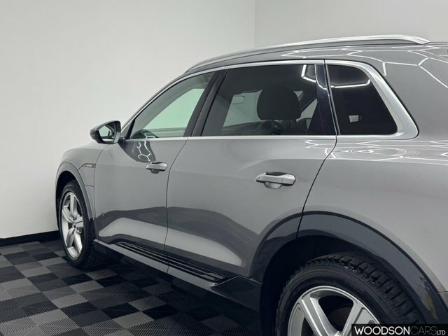 Audi E-tron Quattro Base Grey #18