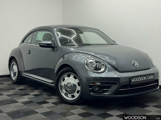Volkswagen Beetle Beetle Design Tsi Bluemotion Technology Black #22