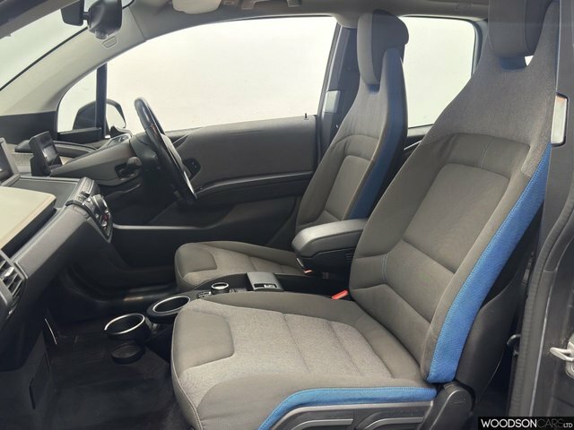 BMW i3 2017 33Kwh Hatchback Plug-in Hybrid Aut RV67YZG Silver #4