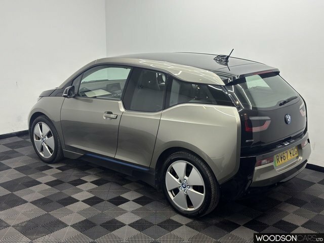BMW i3 2017 33Kwh Hatchback Plug-in Hybrid Aut RV67YZG Silver #2