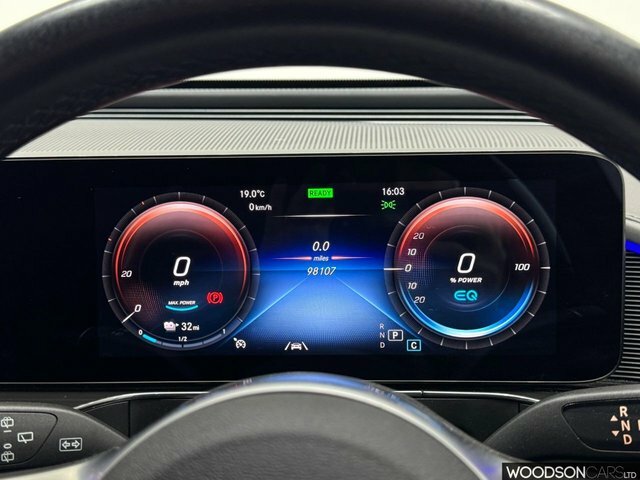Mercedes-Benz EQC 2020 Eqc 400 80Kwh Amg Line Premium Suv Elec Black #5