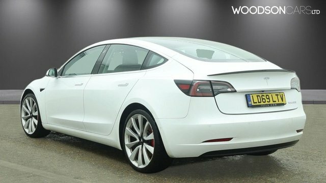 Tesla Model 3 2019 Dual Motor Performance Saloon White #2