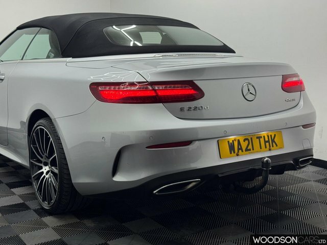 Mercedes-Benz E Class E 220 D Amg Line Premium Plus Blue #58