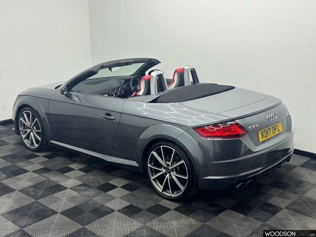 Audi TTS 2017 2.0 Tfsi Black Edition Roadster Ma Black #2