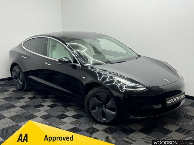 Tesla Model 3 2020 Standard Range Plus Saloon Black