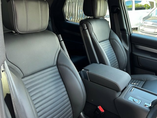 Land Rover Discovery D350 Dynamic Se Eiger Grey Grey #22