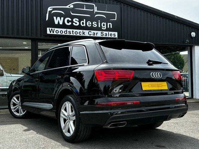 Audi Q7 Suv Black #2