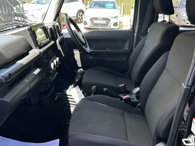 Suzuki Jimny Sierra White #26
