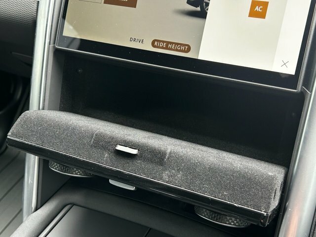 Land Rover Discovery D350 Dynamic Hse Santorini Black Black #40