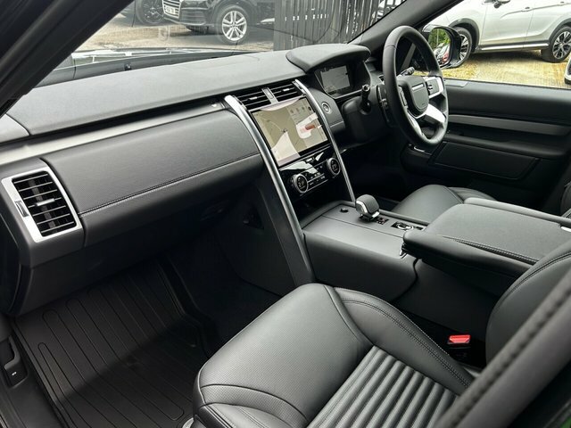 Land Rover Discovery D350 Dynamic Hse Santorini Black Black #27