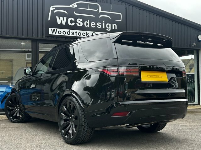 Land Rover Discovery Suv Black #2