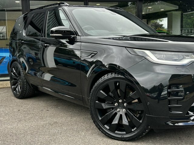 Land Rover Discovery D350 Dynamic Hse Santorini Black Black #12