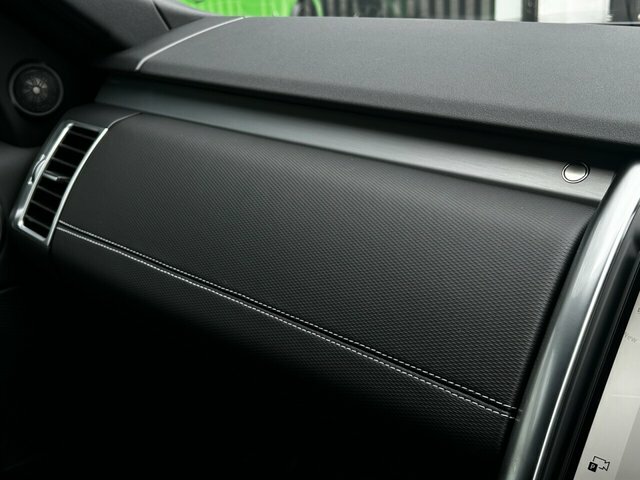 Land Rover Discovery D350 Dynamic Hse Santorini Black Black #38