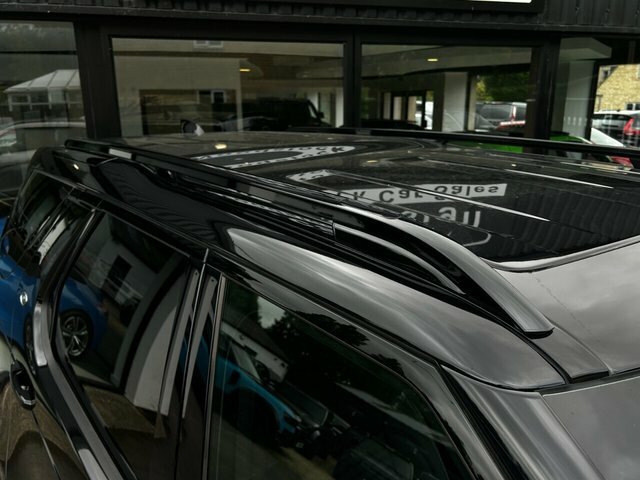 Land Rover Discovery D350 Dynamic Hse Santorini Black Black #23